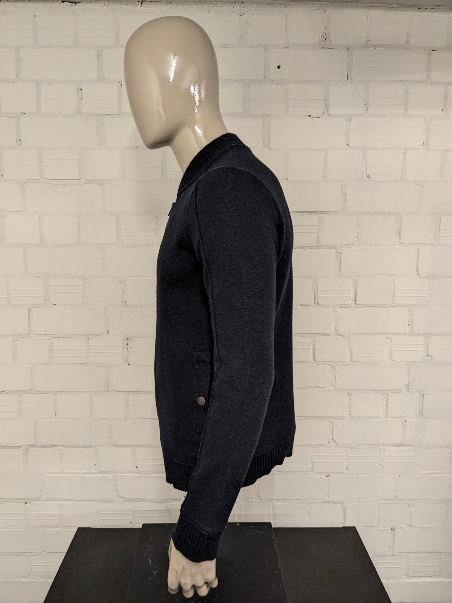 Vanguard vest with zipper. Dark Blue colored. Size L. "Ambassador."