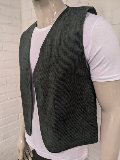 Vintage rib gilet zonder sluiting. Donker Groen gekleurd. Maat M / L.