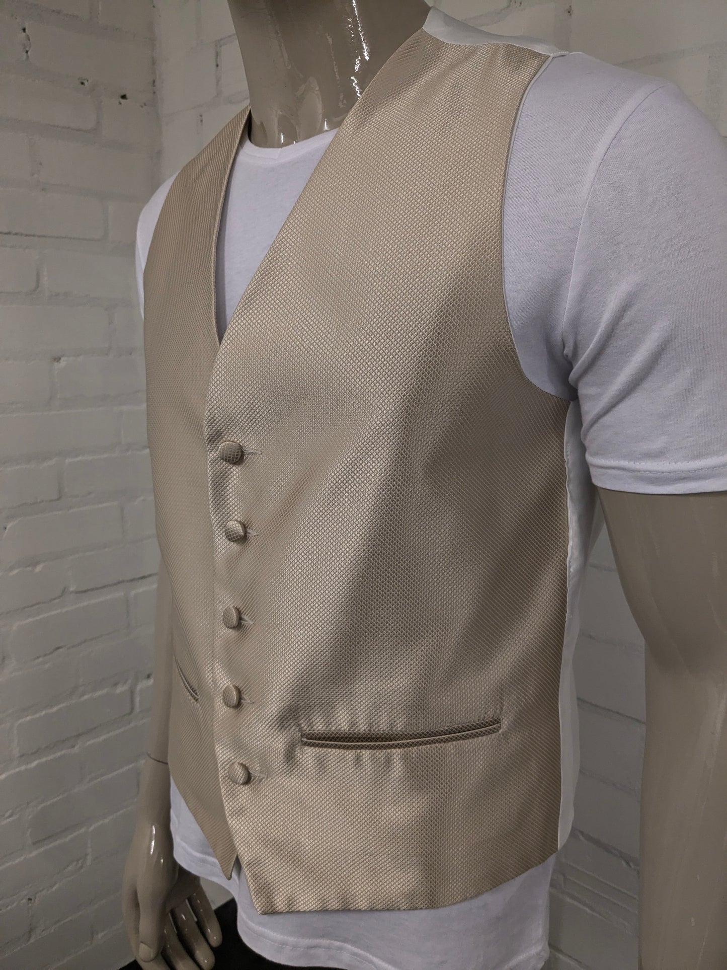 Anthony gilet. Goudkleurig motief. Maat M.