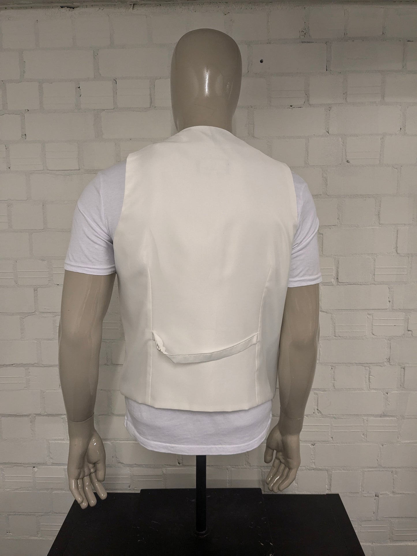 Wilvorst gilet. Donker Rood Beige motief. Maat L.