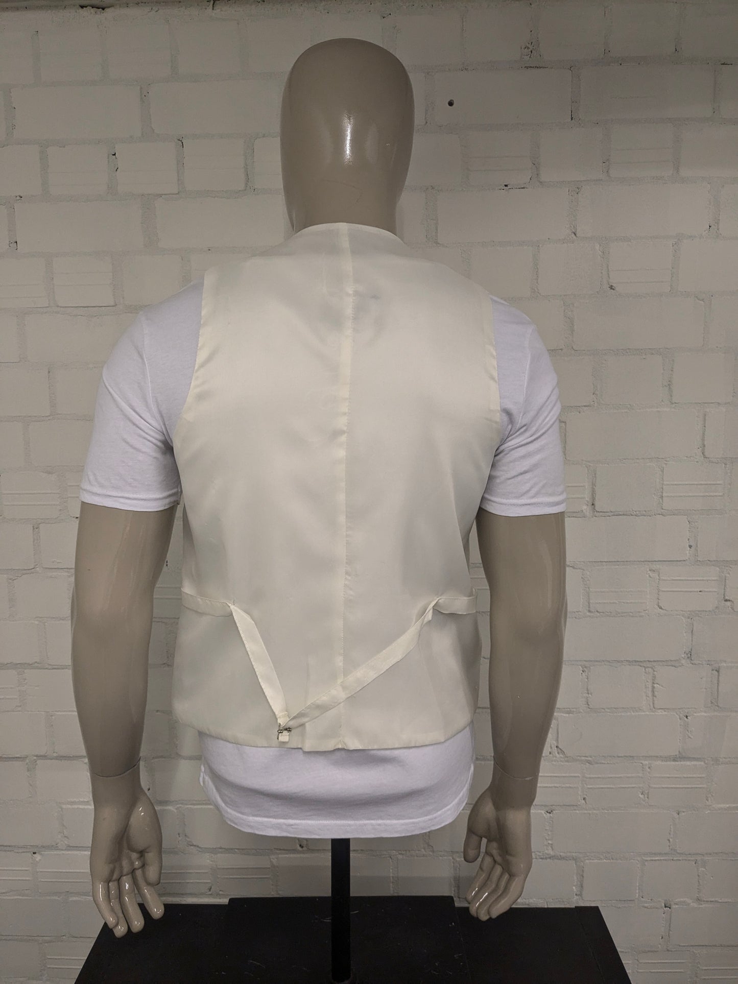 Heirloom gilet. Beige licht glanzend gestreept motief. Maat M.