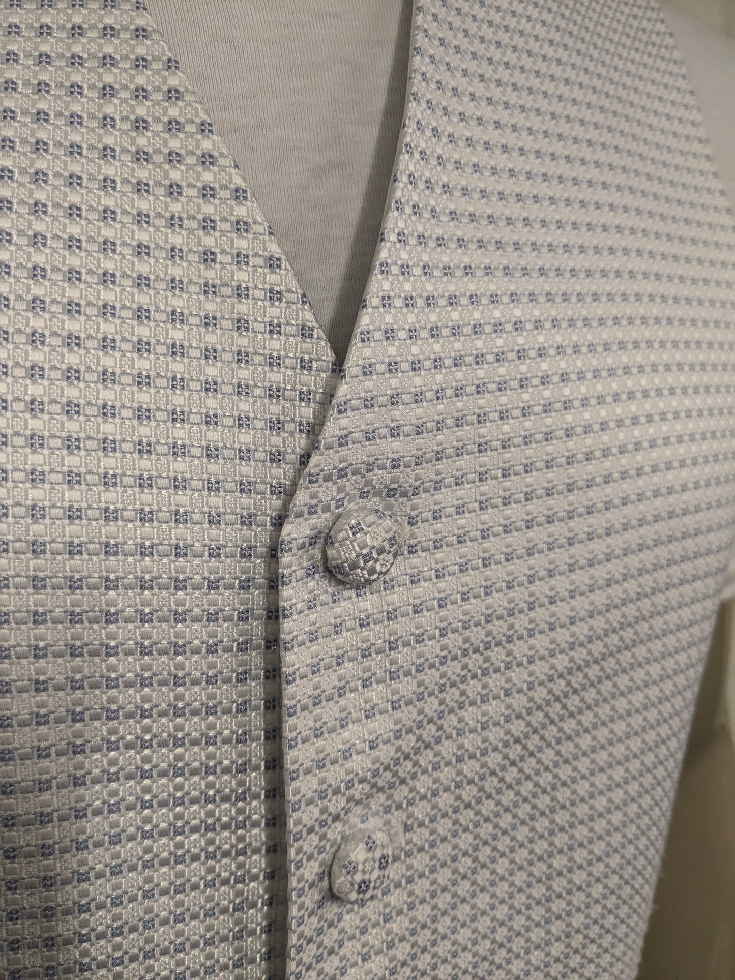 Wilvorst gilet. Blauw Wit motief. Maat L.