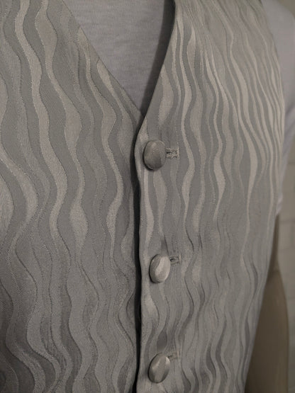 Heirloom gilet. Wit Grijs golvende strepen motief. Maat M.