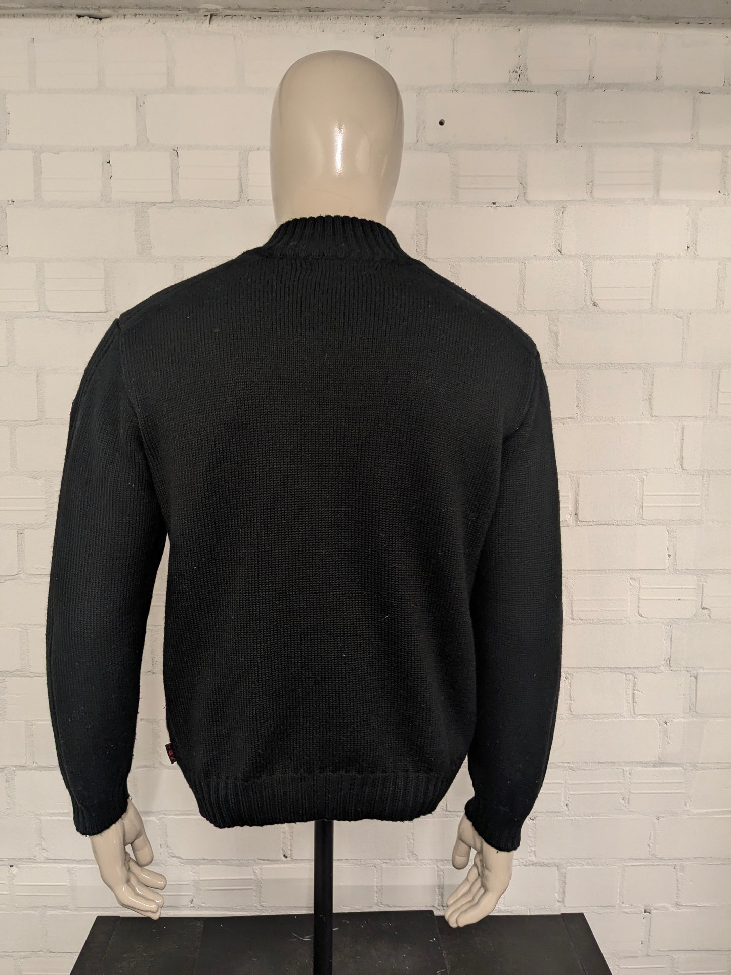 Thomas Jeans vest. Colored black. Size L.