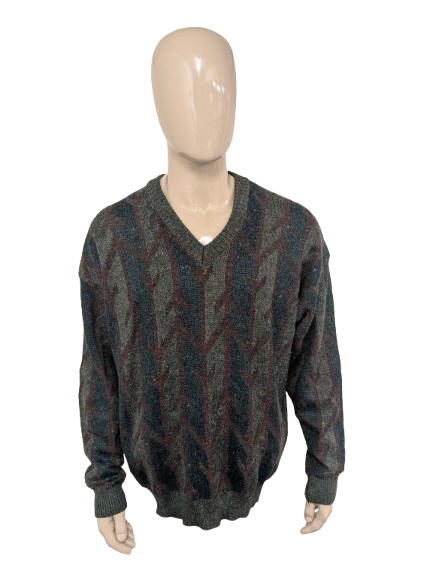 Vintage Chairman Wollpullover mit V-Ausschnitt. Grün Rot gefärbt. Größe 2XL / XXL.  20 % Wolle.