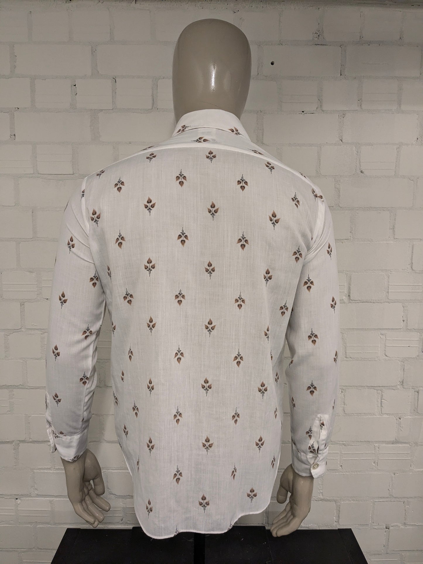 Vintage 70's Ataka overhemd met puntkraag en grotere knopen. Beige Bruine bloemen print. Maat L.