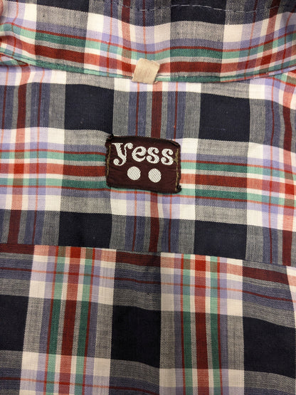 Vintage 70's Yess overhemd met puntkraag en grotere knopen. Paars Roos Groen Zwart geruit. Maat M.