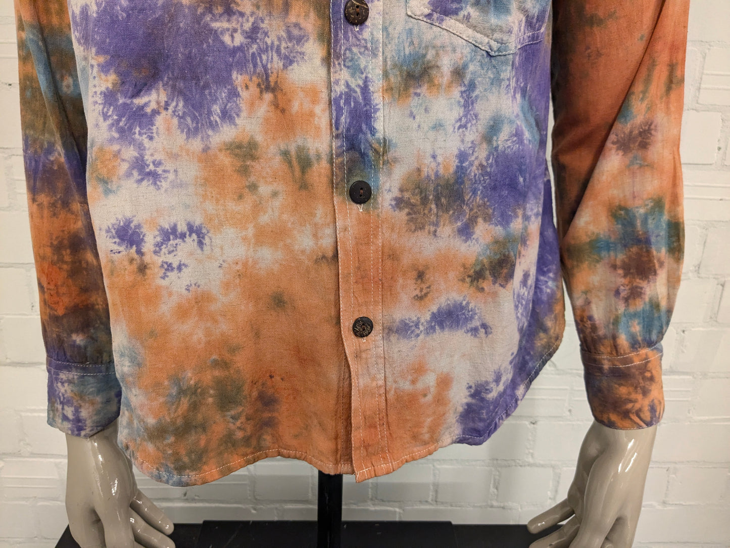 Madekind Tie Dye shirt with farmer short collar. Orange Purple Blue colored. Size L.