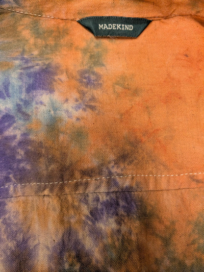 Madekind Tie Dye shirt with farmer short collar. Orange Purple Blue colored. Size L.