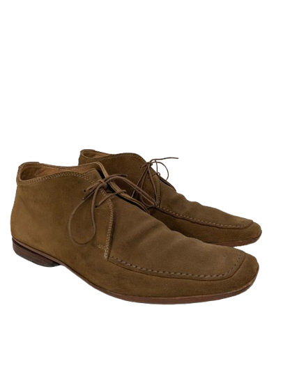 Scarpe stringate Hugo Boss in pelle scamosciata. Di colore marrone. Taglia 8/42.