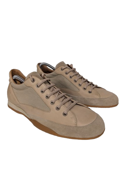 Scarpe da ginnastica in pelle Hugo Boss. Colore marrone chiaro. Taglia 42.