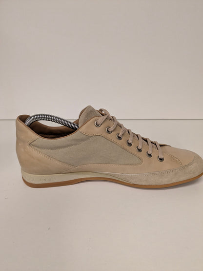 Scarpe da ginnastica in pelle Hugo Boss. Colore marrone chiaro. Taglia 42.