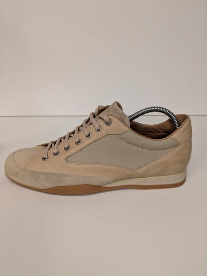 Scarpe da ginnastica in pelle Hugo Boss. Colore marrone chiaro. Taglia 42.