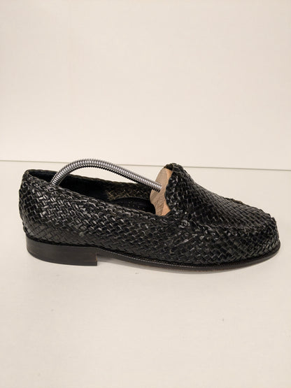 Fratelli Vanni Leather woven moccasins. Dark Brown colored. Size 42.