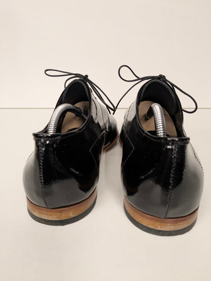 Hugo Boss Lak Leren veterschoenen. Donker Bruin gekleurd. Maat 42.