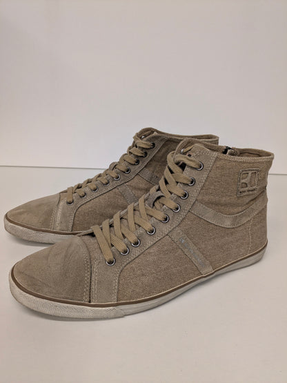Boss Orange / Hugo Boss hoge stoffen sneakers. Beige gekleurd. Maat 42.