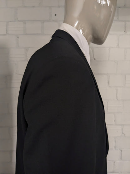 Abito in lana Limo Vierra. Di colore nero. Taglia 56/XL.