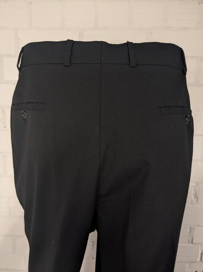 Abito in lana Limo Vierra. Di colore nero. Taglia 56/XL.