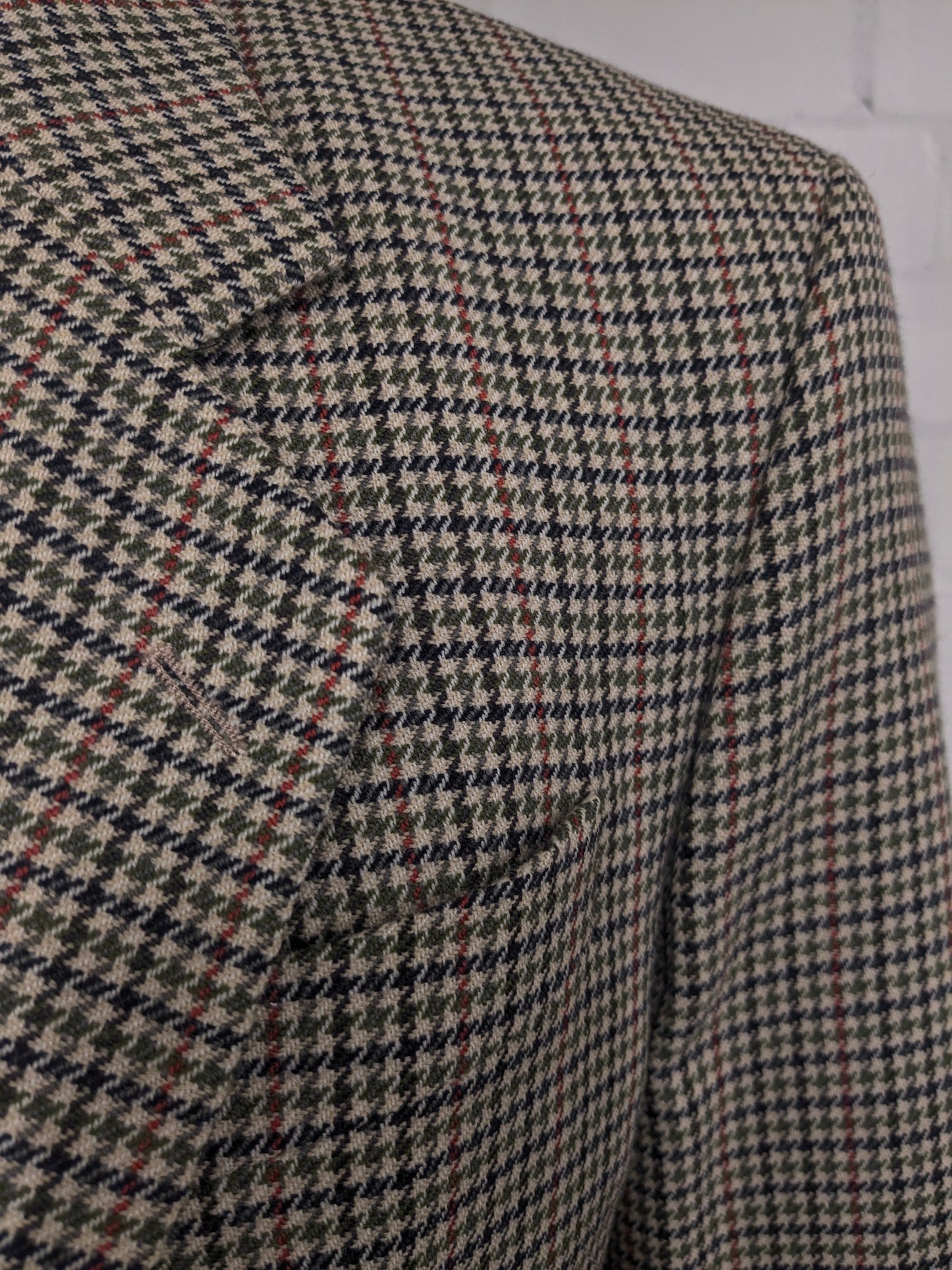 Giacca vintage in lana Well Dress. Motivo Verde Beige Nero Rosso. Taglia 27 (54/L).