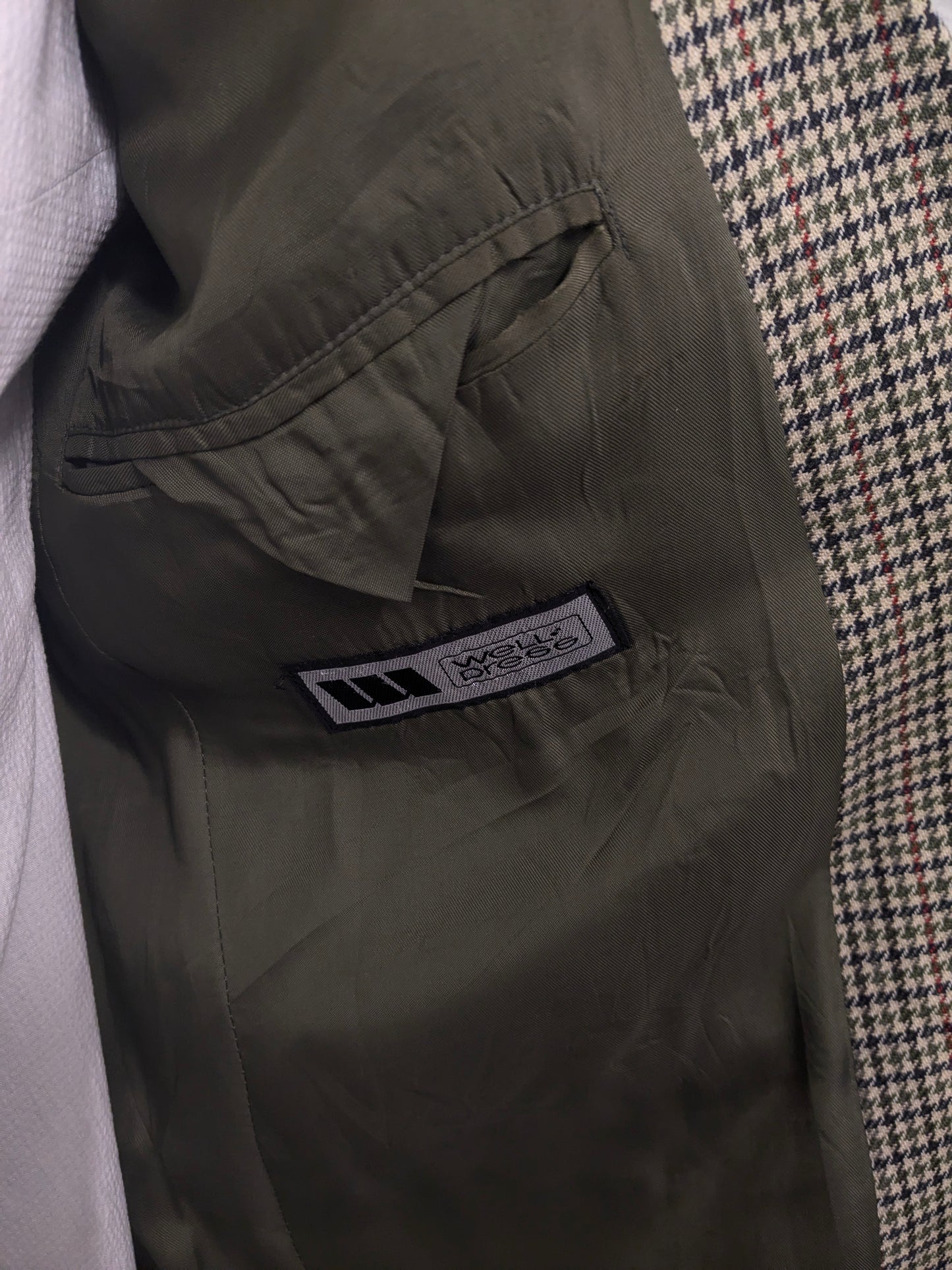 Giacca vintage in lana Well Dress. Motivo Verde Beige Nero Rosso. Taglia 27 (54/L).