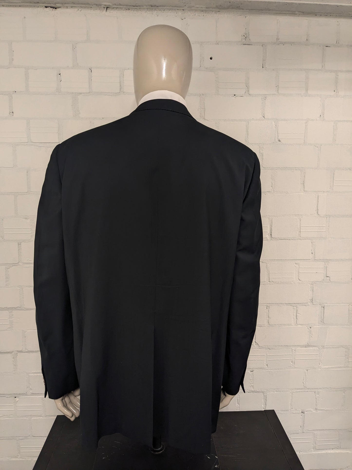 Giacca in lana Pal Zileri. Nero con cuciture marroni. Taglia 58/XL.