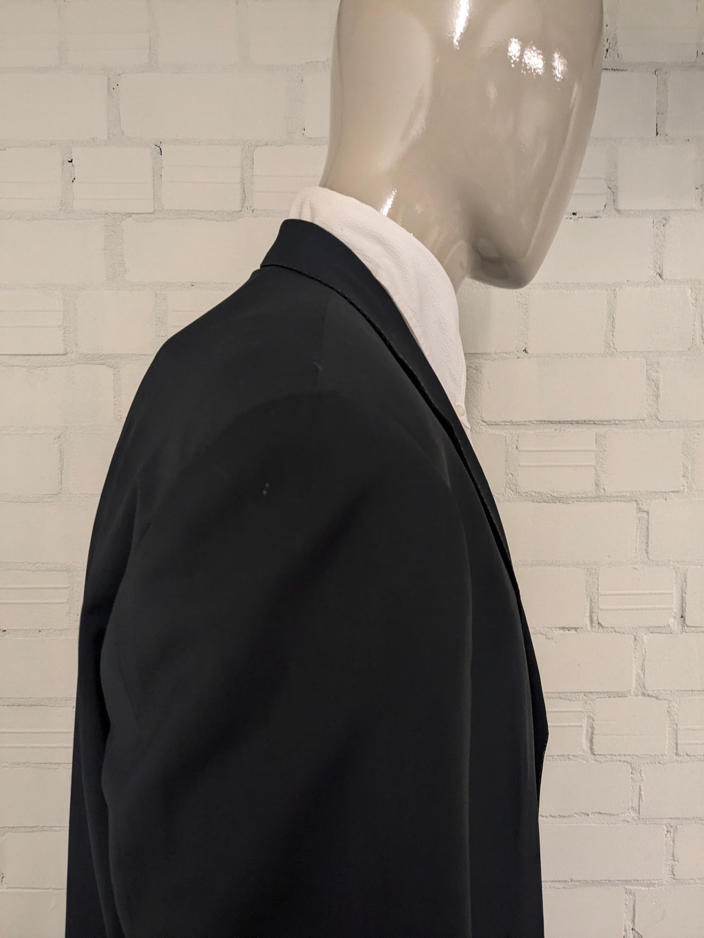 Giacca in lana Pal Zileri. Nero con cuciture marroni. Taglia 58/XL.