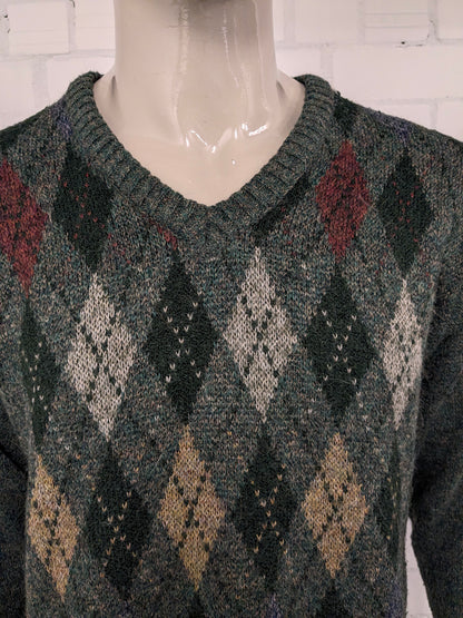 Greenwoods Alpaca / Wollen trui met V-Hals. Groen met Argyle print. Maat L. 18% Wol en 9% Alpaca Wol.