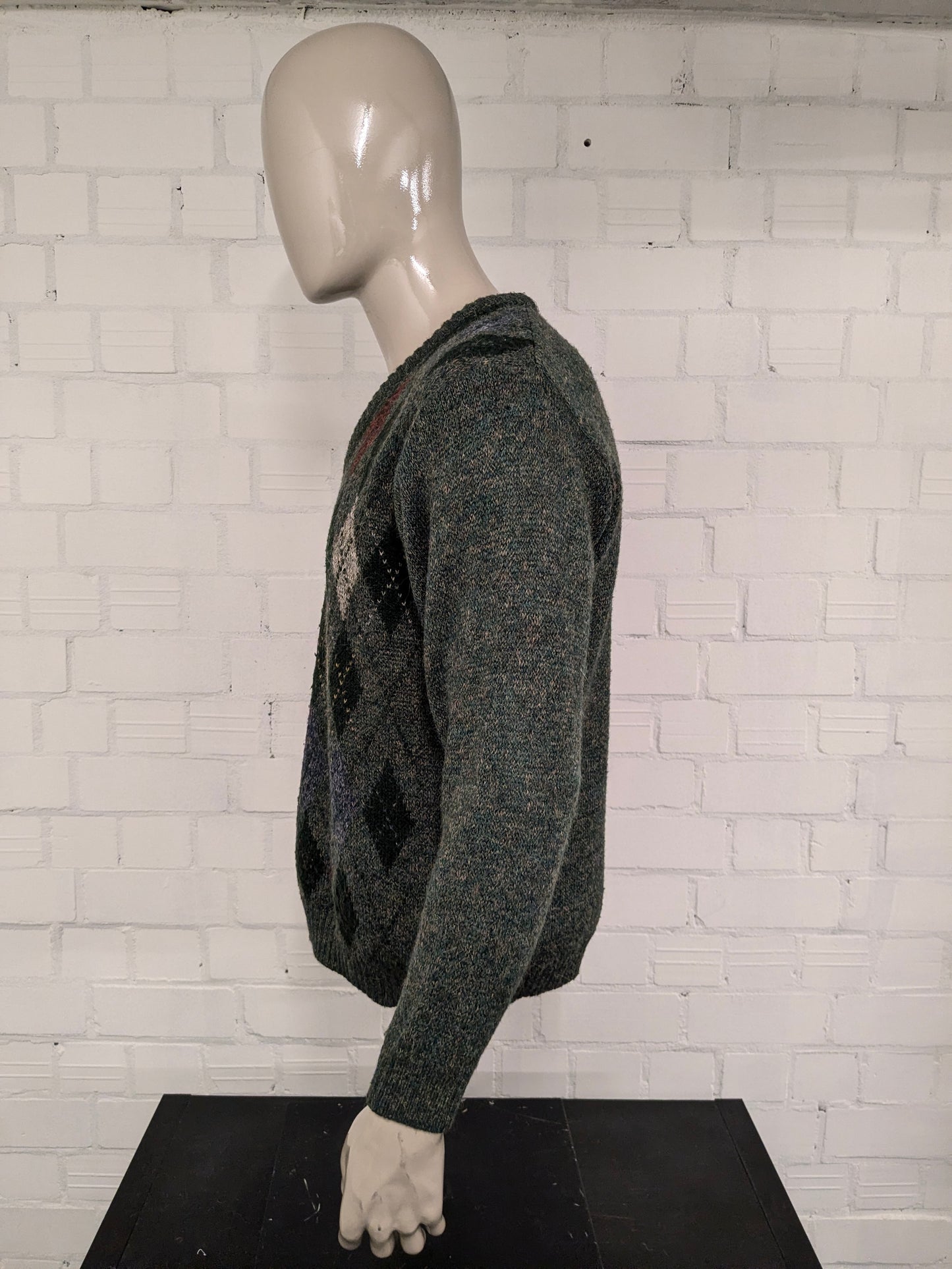 Greenwoods Alpaca / Wollen trui met V-Hals. Groen met Argyle print. Maat L. 18% Wol en 9% Alpaca Wol.