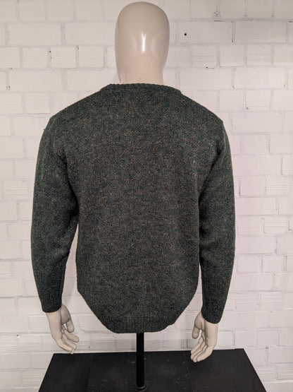 Greenwoods Alpaca / Wollen trui met V-Hals. Groen met Argyle print. Maat L. 18% Wol en 9% Alpaca Wol.