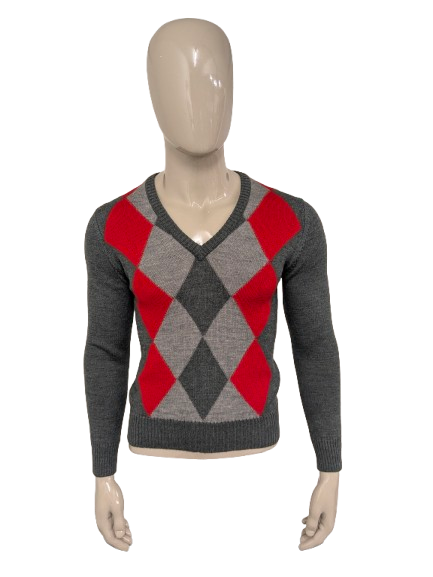 Mailcott trui met V-Hals. Grijs Rode ruiten. Maat S.