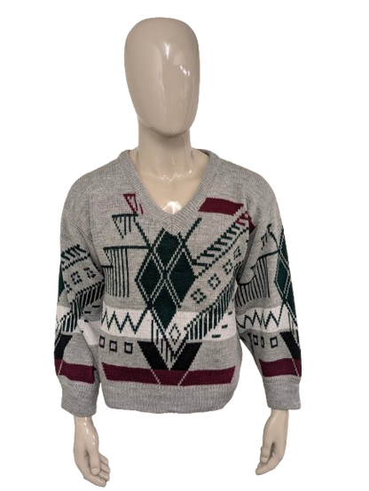 Coskun trui met V-Hals. Grijs Rood Groen gekleurd. Maat L.