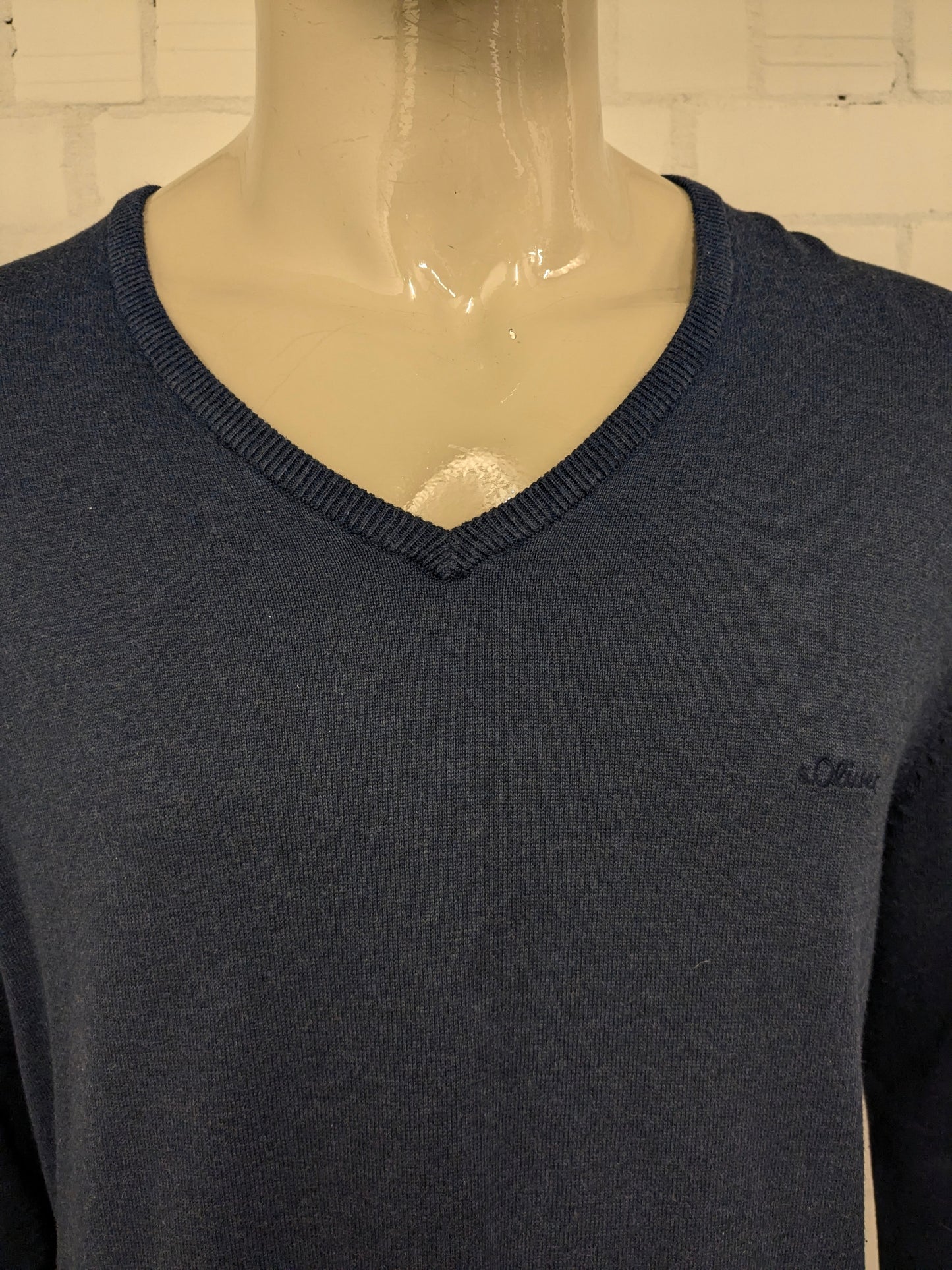 s Oliver casual trui. Donker Blauw gemêleerd. Maat 2XL / XXL.