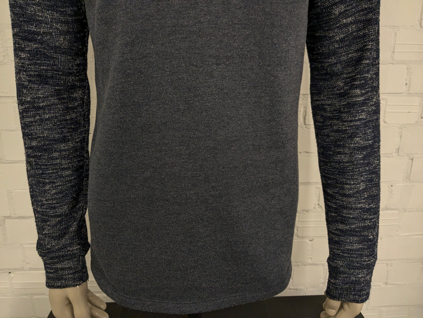 Maglione di Jack&Jones. Blu Grigio misto. Taglia M.