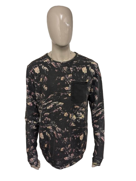 Pull Nana Judy. Imprimé noir Gee rose. Taille L.