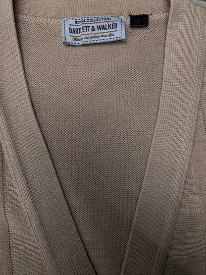 Bartlett & Walker cardigan. Beige Gray Blue colored. Size XL.