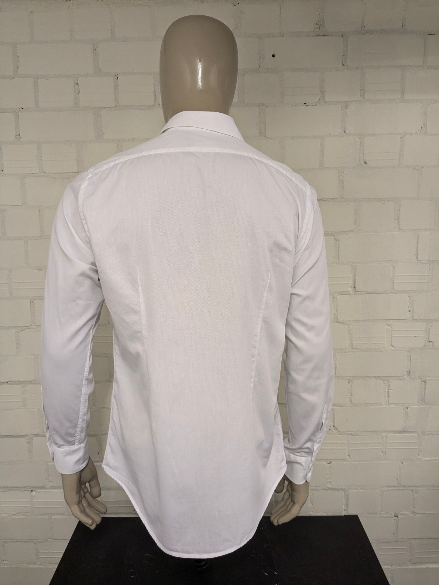 Sartoria Leoni overhemd. Wit gekleurd. Maat XL.