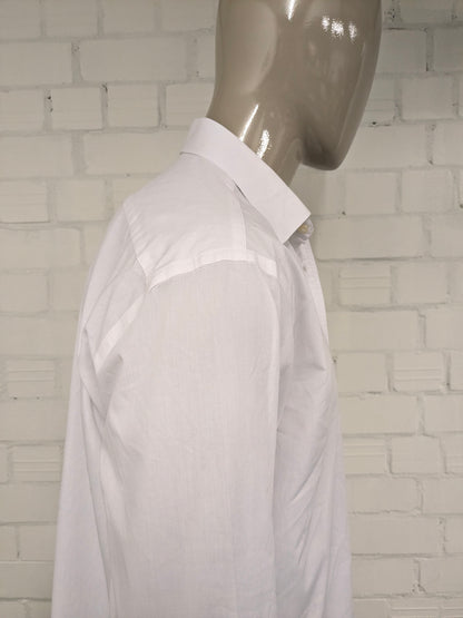 Camisa Stafford. De color blanco. Talla XL. ajuste regular.