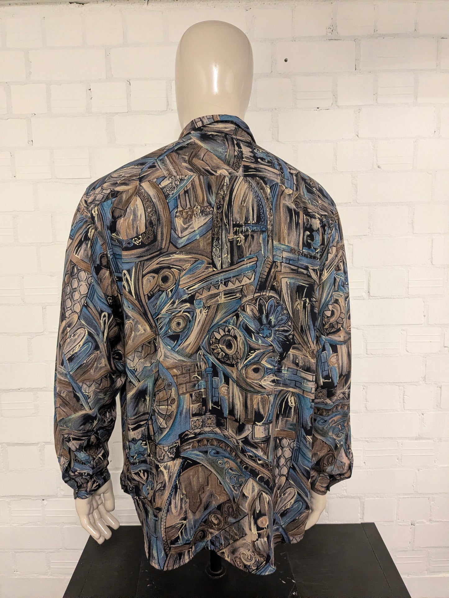 Camisa Gin Tonic vintage años 80/90. Estampado marrón azul amarillo. Talla 2XL / XXL.