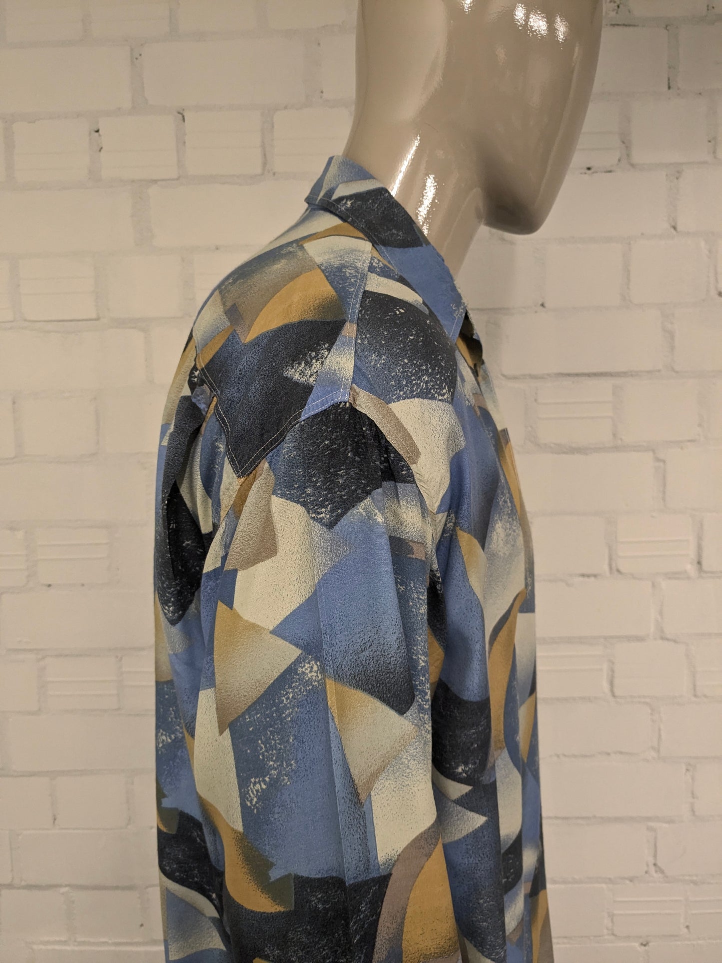 Vintage 80's / 90's Viscose Angelo Litrico overhemd. Blauw Gele print. Maat XL.