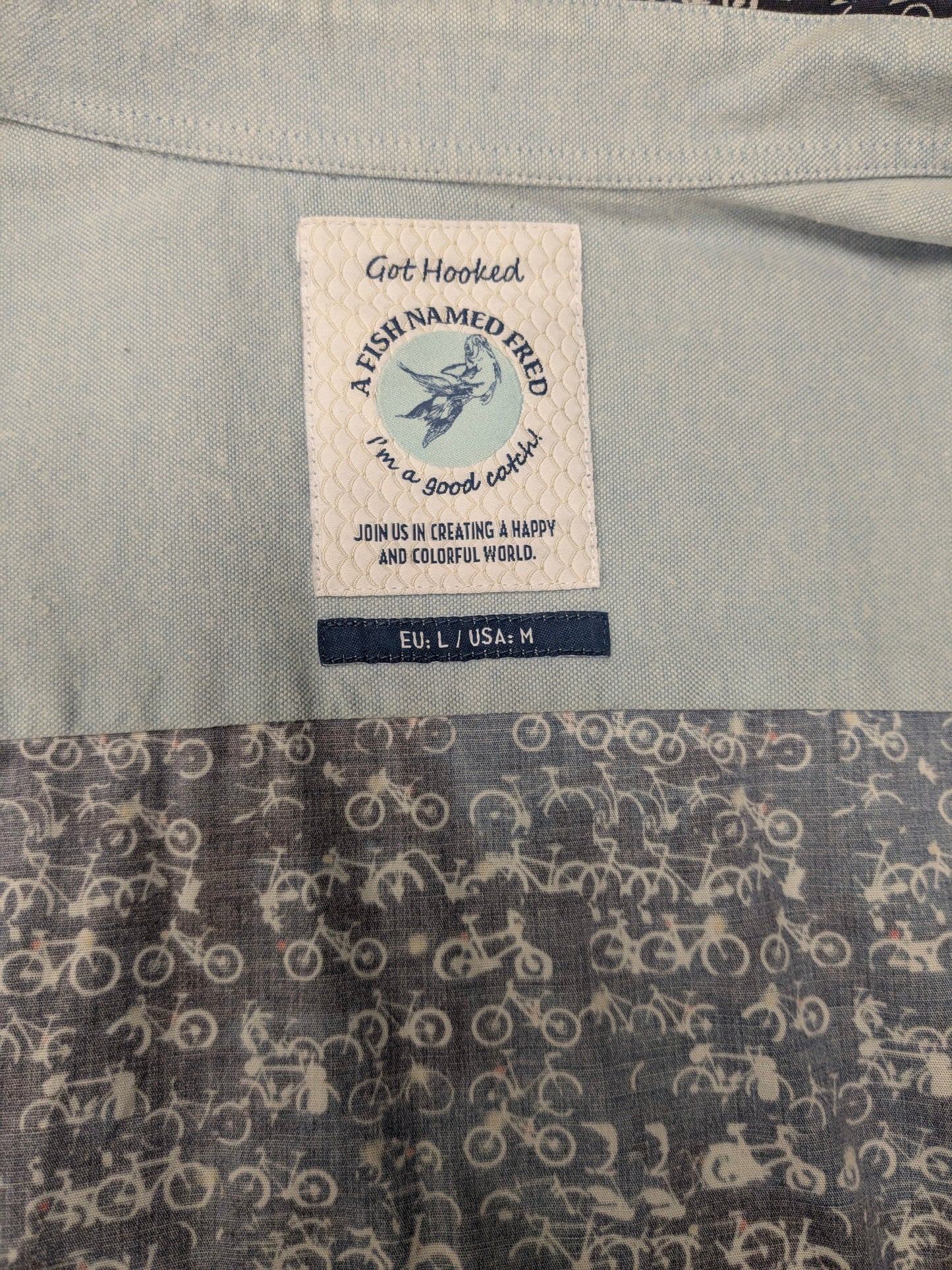 A Fish named Fred overhemd. Blauw Witte fietsen print. Maat L.