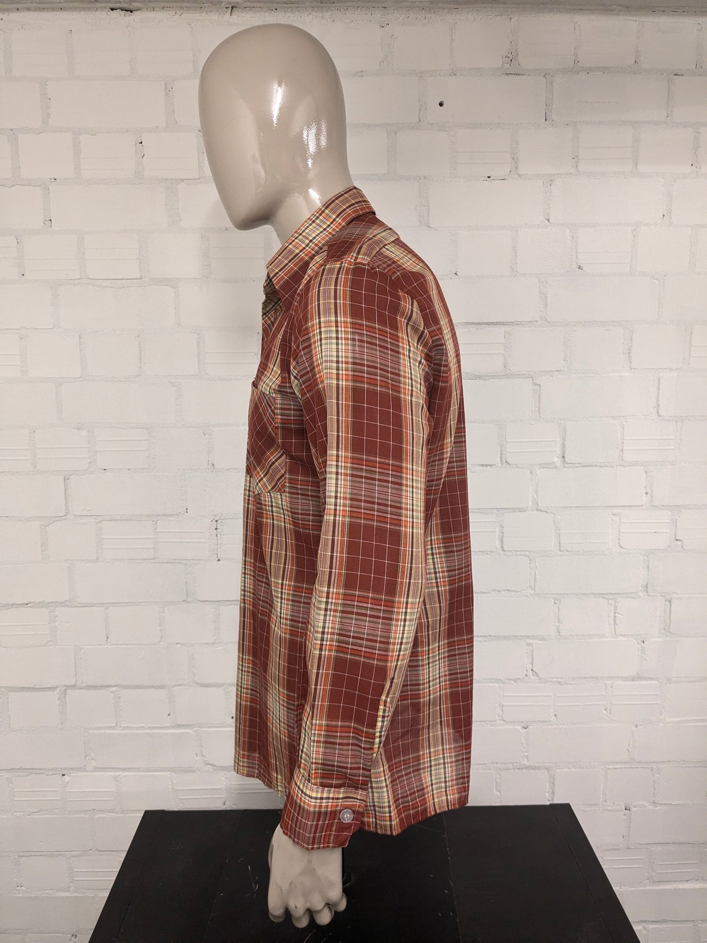 Vintage 70's Romeo overhemd met puntkraag. Rood Geel \oranje Groen geruit. Maat L.