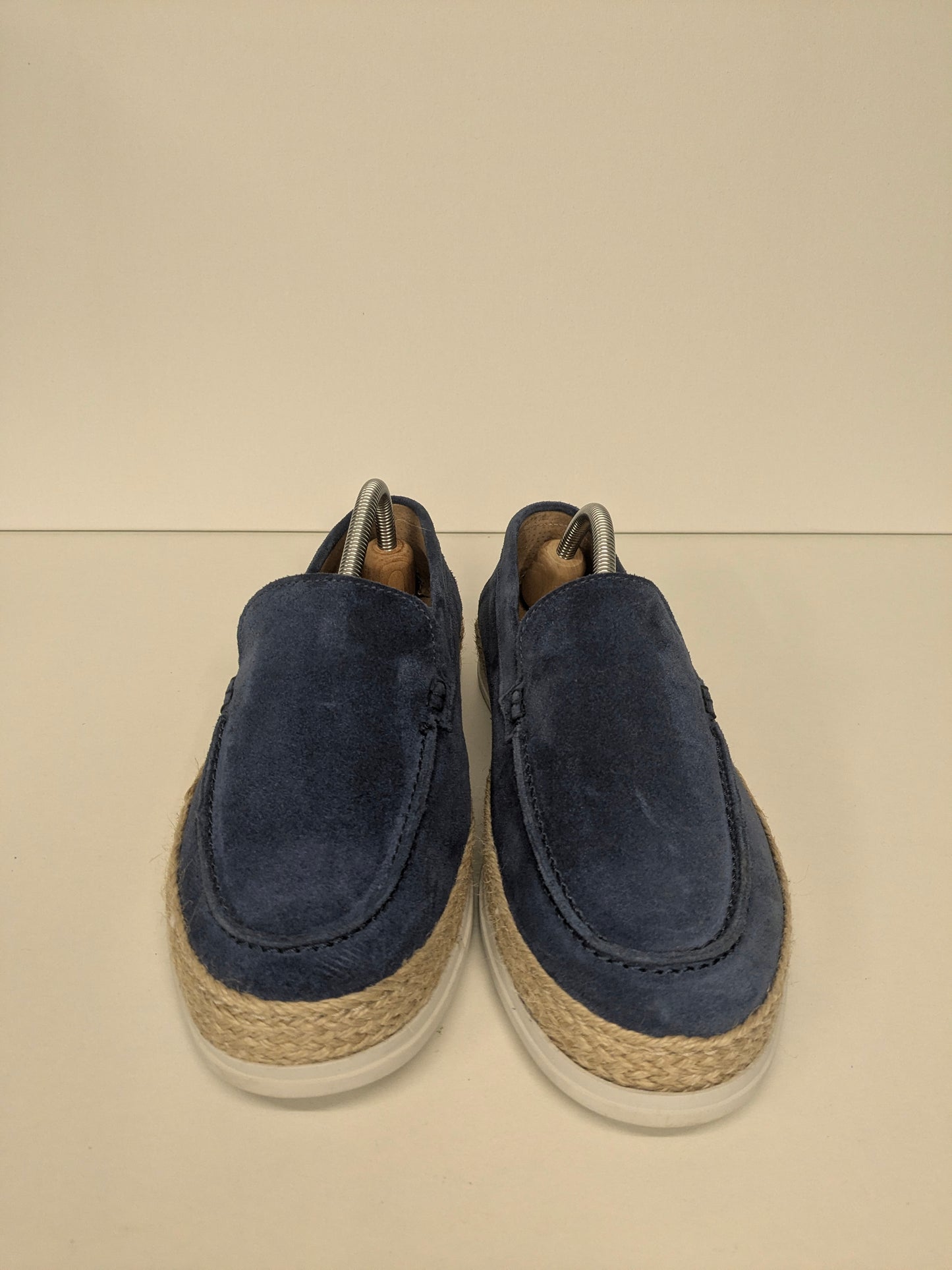 Mocassini in pelle Manfield. Colore Blu Beige. Taglia 42.