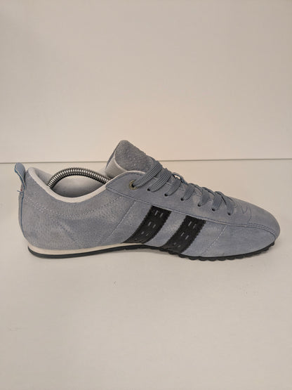 Zapatillas Quick Typhoon sp de piel. De color azul claro. Talla 44.