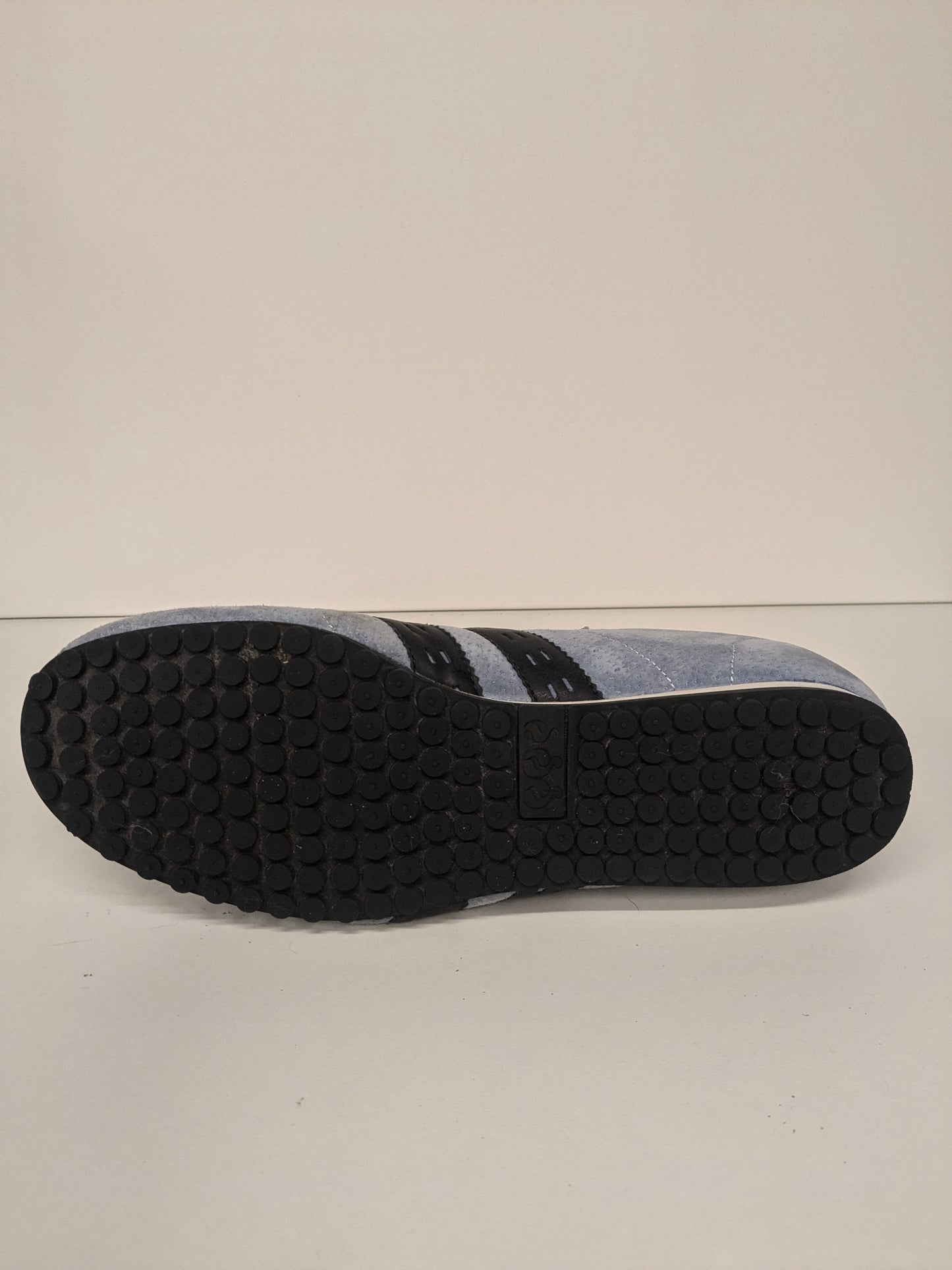 Zapatillas Quick Typhoon sp de piel. De color azul claro. Talla 44.