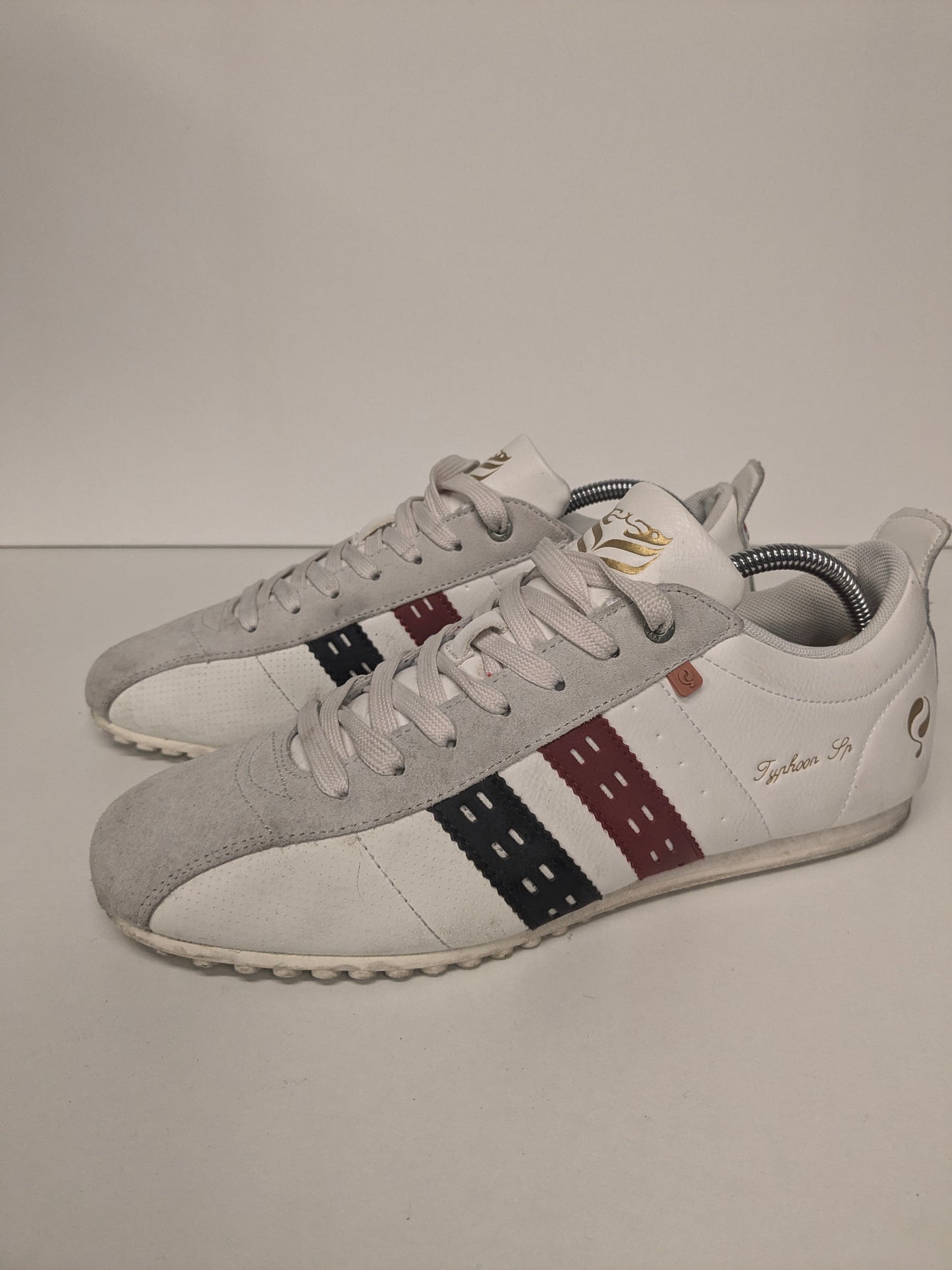 Zapatillas Quick Typhoon sp de piel. De color blanco. Talla 44.