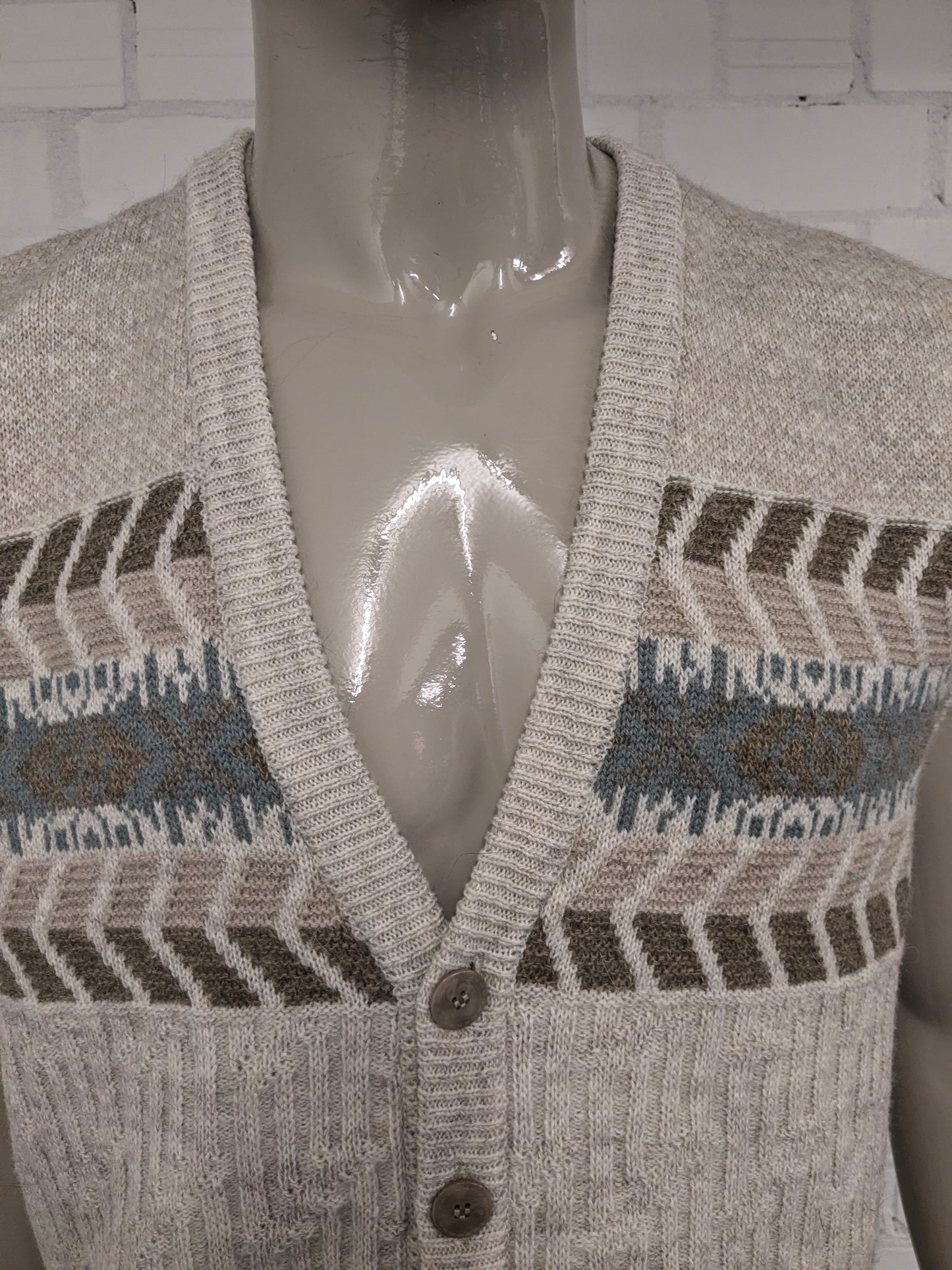 Vintage Chavato Alpaca / Wollen spencer / vest. Beige Bruin Blauw gekleurd. Maat L. 35% Wol & 15% Alpaca.