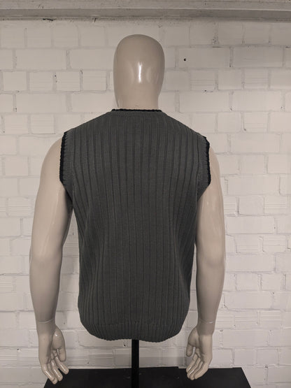 Cicerone spencer met V-Hals. Grijs Zwart Wit gekleurd. Maat M.