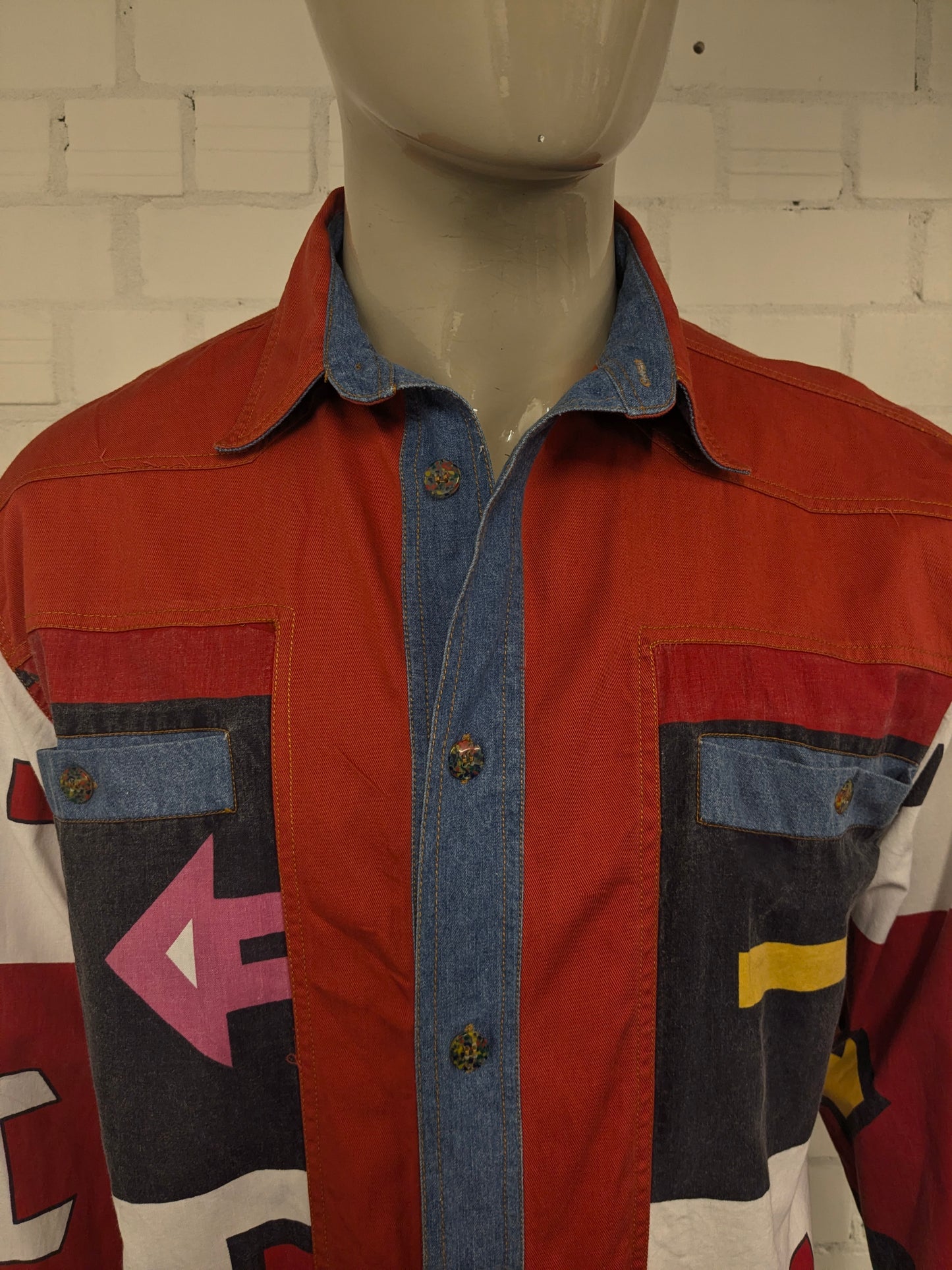 Vintage Arizona jeans overhemd. Gekleurde print met gekleurde knopen. Maat XL.