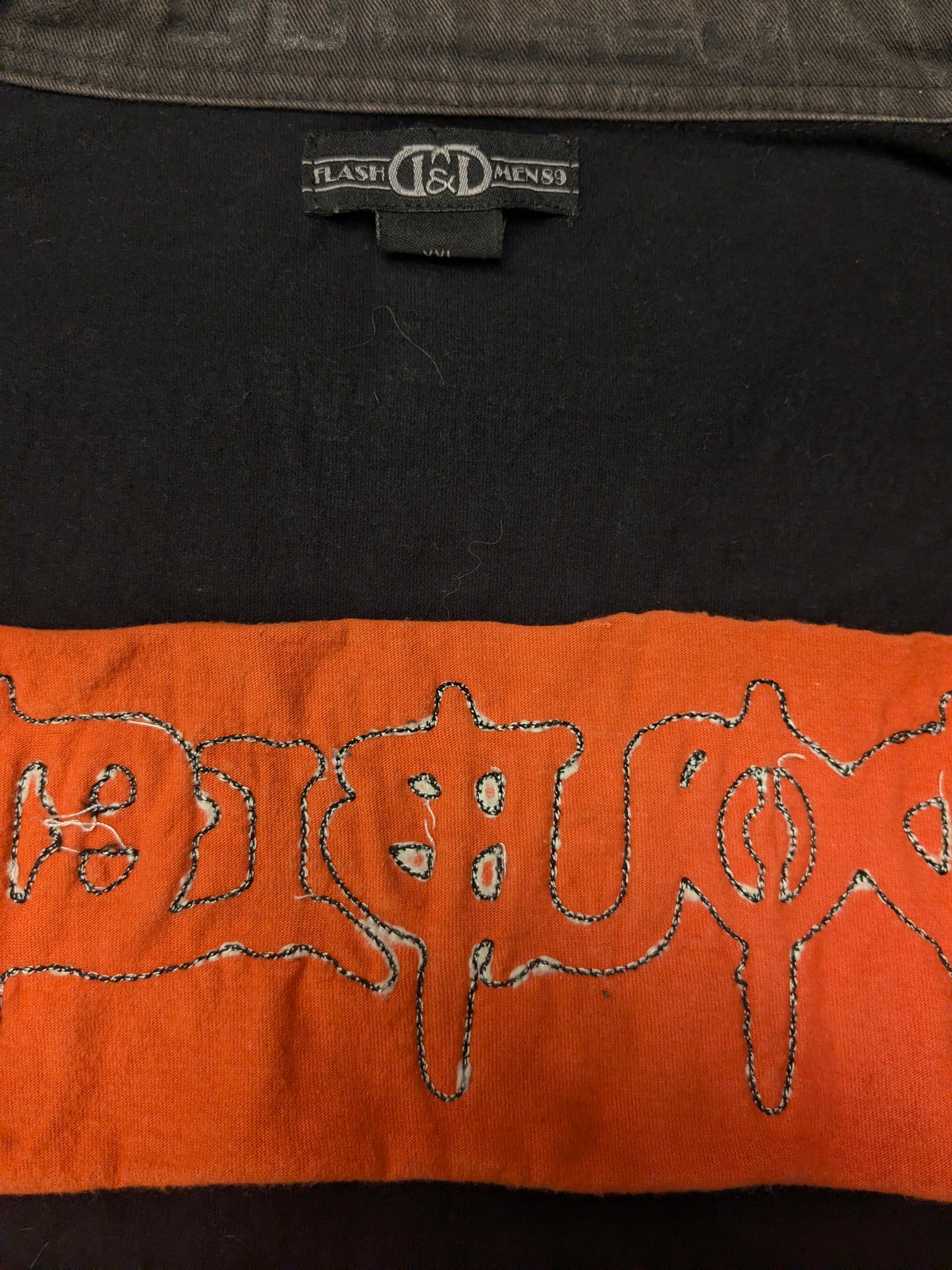 Vintage Flash Men89 overhemd. Zwart met applicaties. Maat XL. stretch.