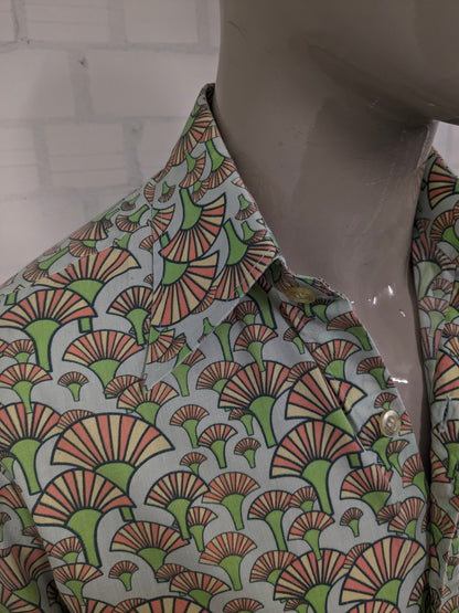 Limited by Chenaski overhemd met puntkraag. Geel Groen Oranje print. Maat L.